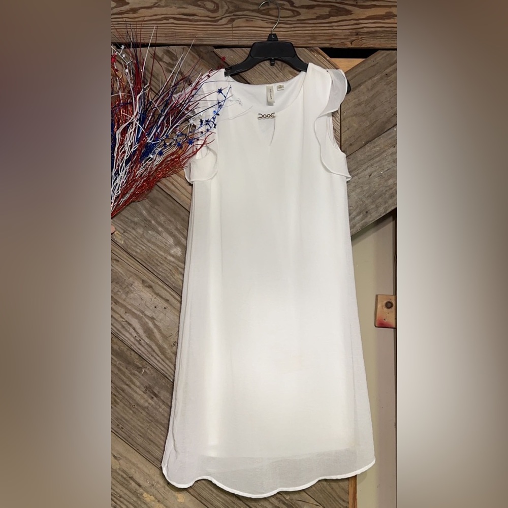 White Silky ( No Stretching ) Tacera Midi Dress !